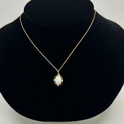Yellow Gold Opal Lady