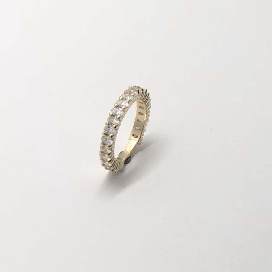 Oval Diamond Ring