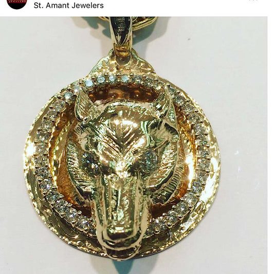 10kt Yellow Gold Wolf Head Pendant