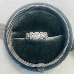 14kt White Gold 1ctw Oval and Round Diamond Ring!