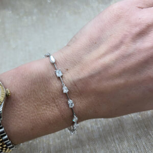 Multi Shape Lab4.65ctw Diamond Bracelet