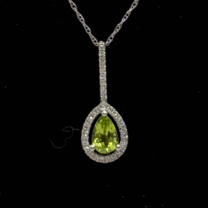 14KT White Gold Green Pear