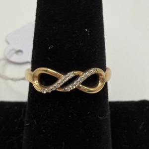 10Kt Yellow Gold Double Infinity Diamond Ring